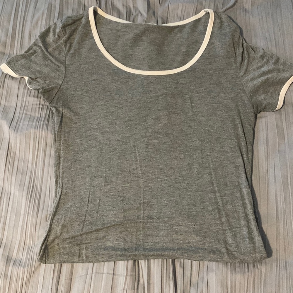 short sleeved shirt